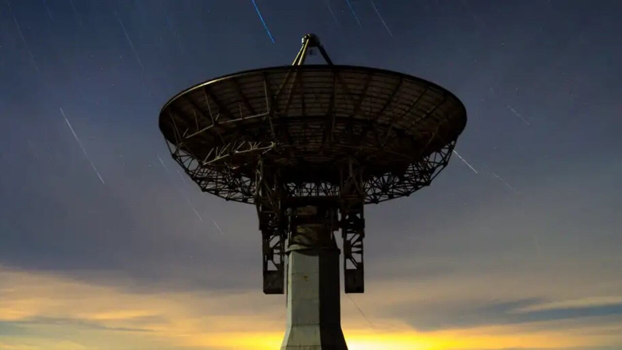 El Instituto SETI utilizó datos de sondas interplanetarias como Pioneer 6 y las misiones Helios para medir el efecto del clima espacial sobre las señales de radio.