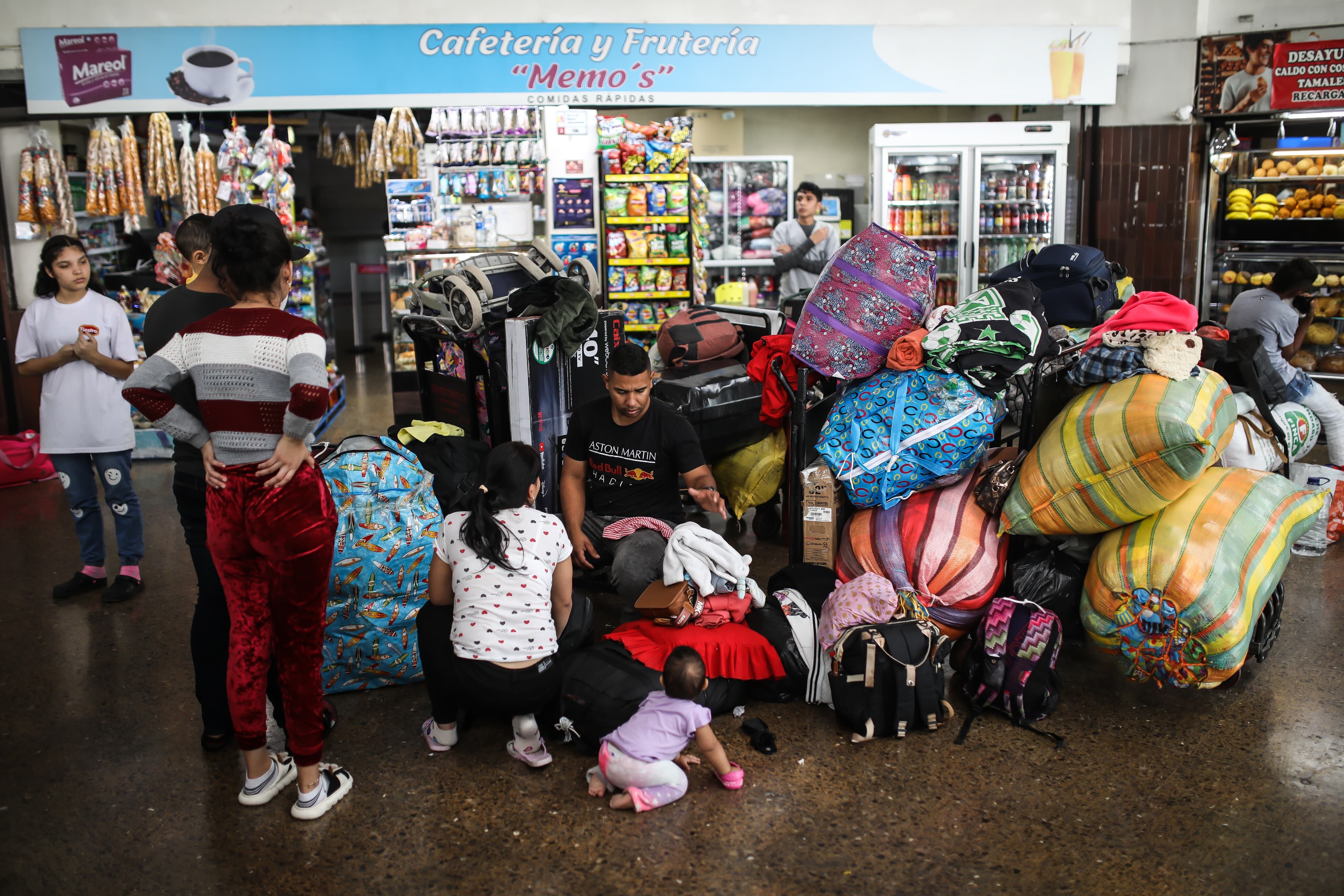 Terminal de transporte Salitre