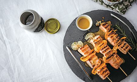 El salmón es uno de los alimentos que se recomienda para mejorar los niveles de vitamina D.