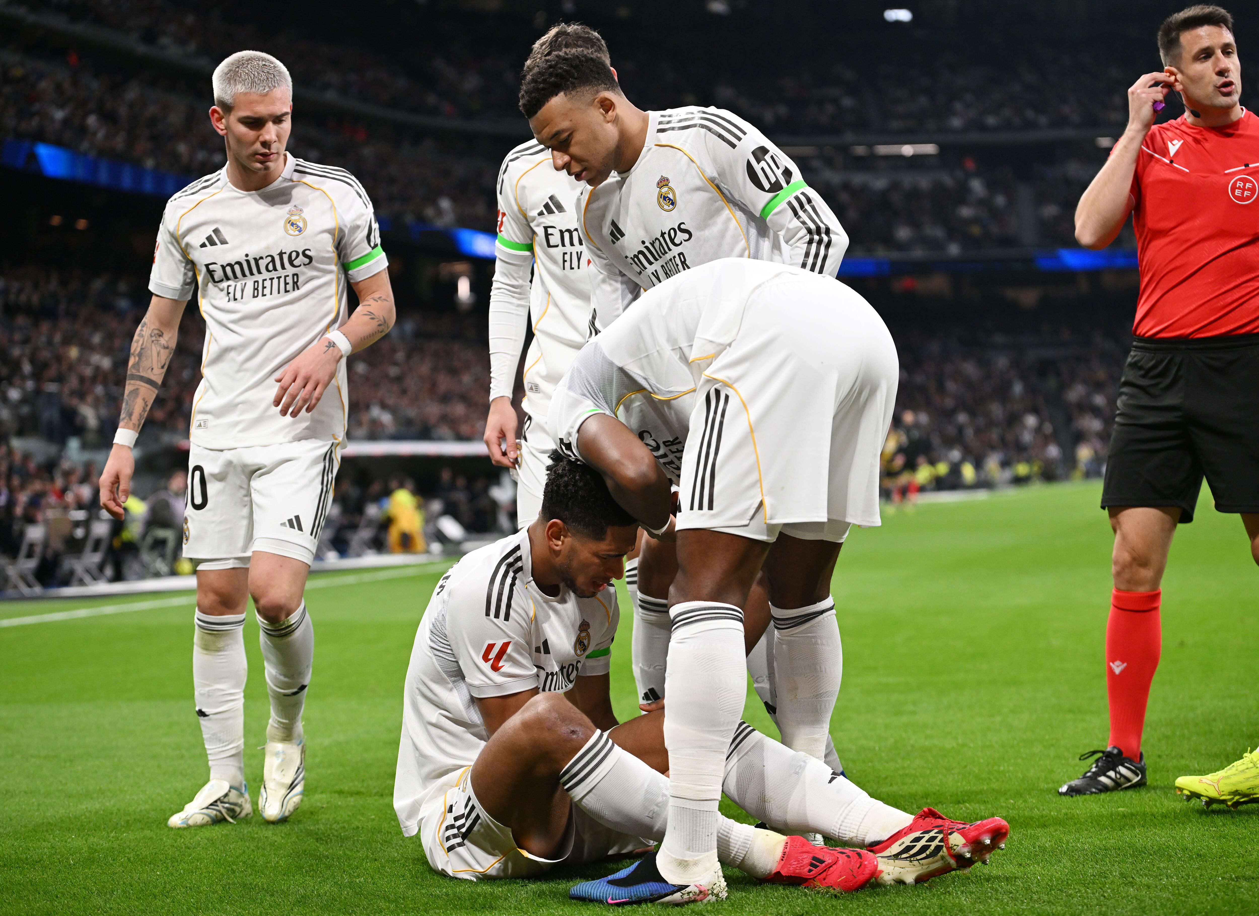 Jude Bellingham y parte del Real Madrid alarmado por la lesión del inglés
