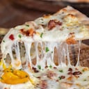 Así se debe calentar una pizza.