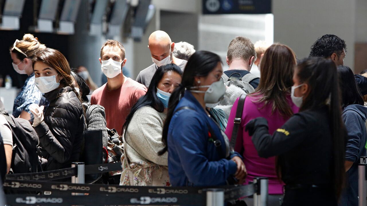 Además de la prueba PCR, los viajeros deberán someterse a una cuarentena de 14 días.