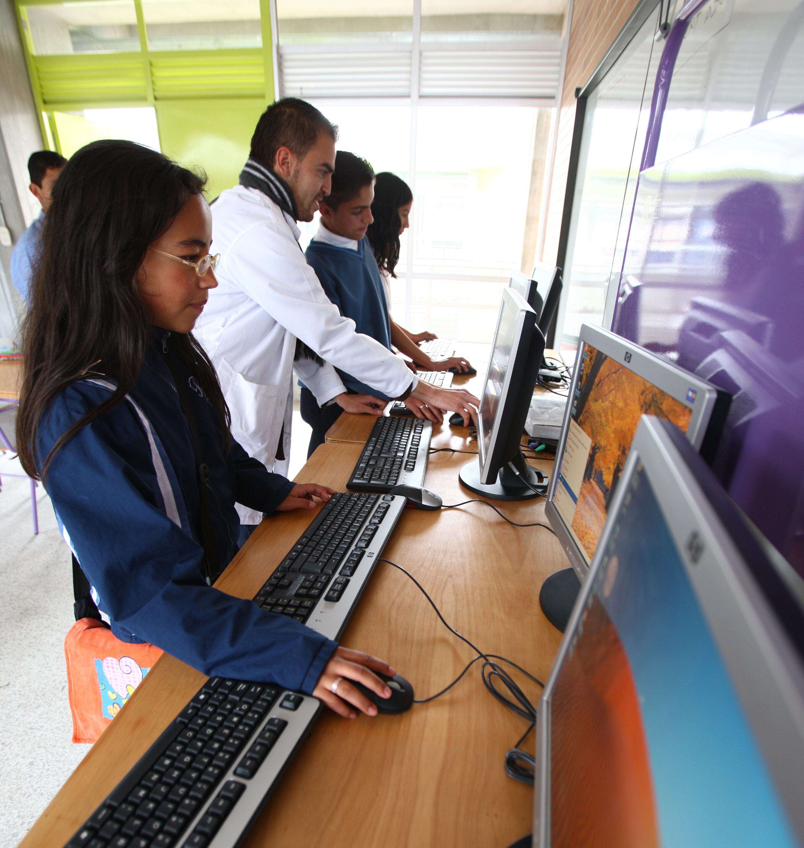 Estudiantes colegio distrital