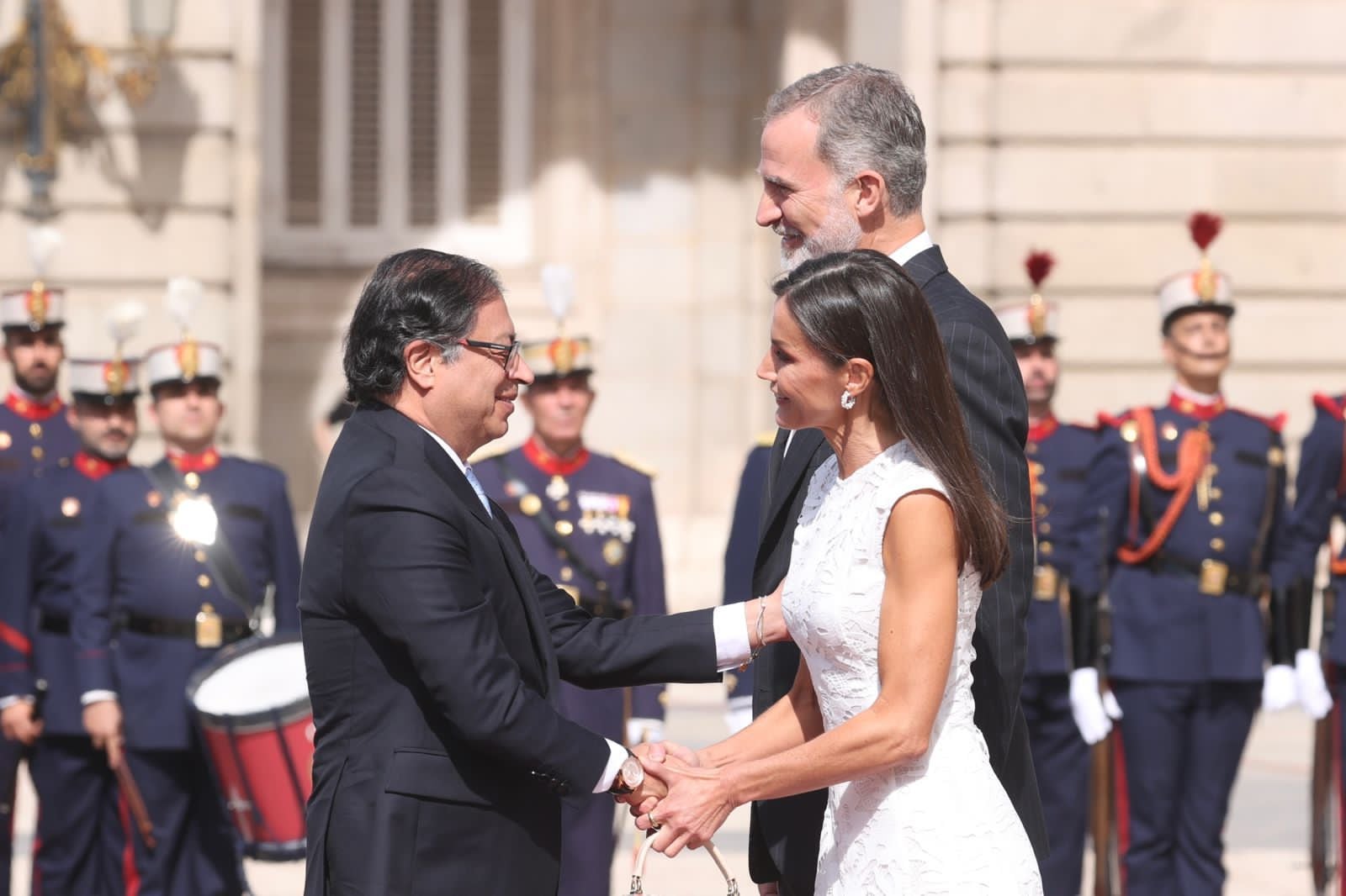 El rey Felipe VI recibió al presidente Gustavo Petro en el Palacio Real de Madrid.