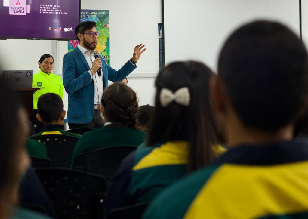 'Alerta en línea', la estrategia para prevenir delitos informáticos y abuso sexual infantil por Internet en Bogotá; ¿de qué trata?