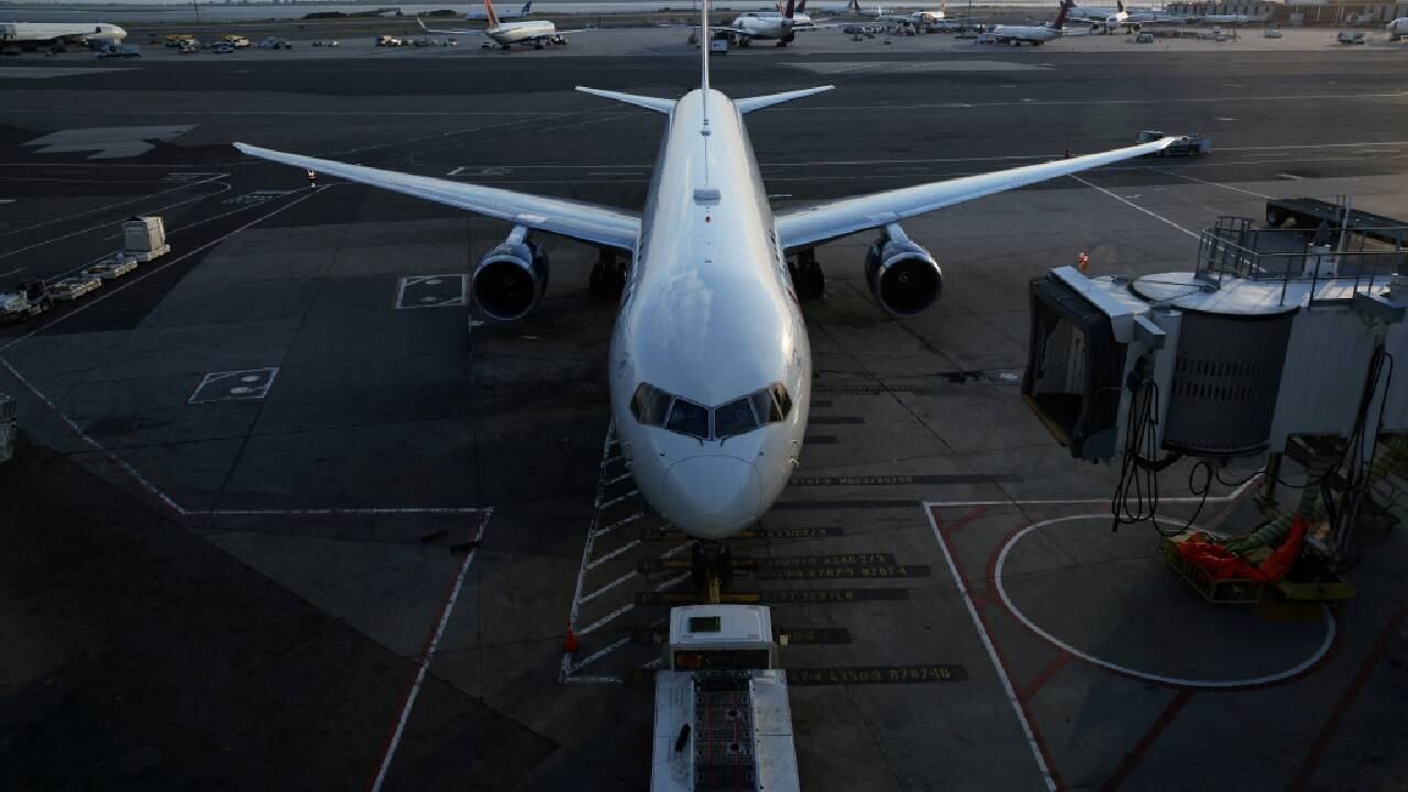 El piloto optó por regresar a Atlanta, Estados Unidos.