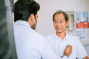 El cáncer de seno también pueden padecerlo los hombres.