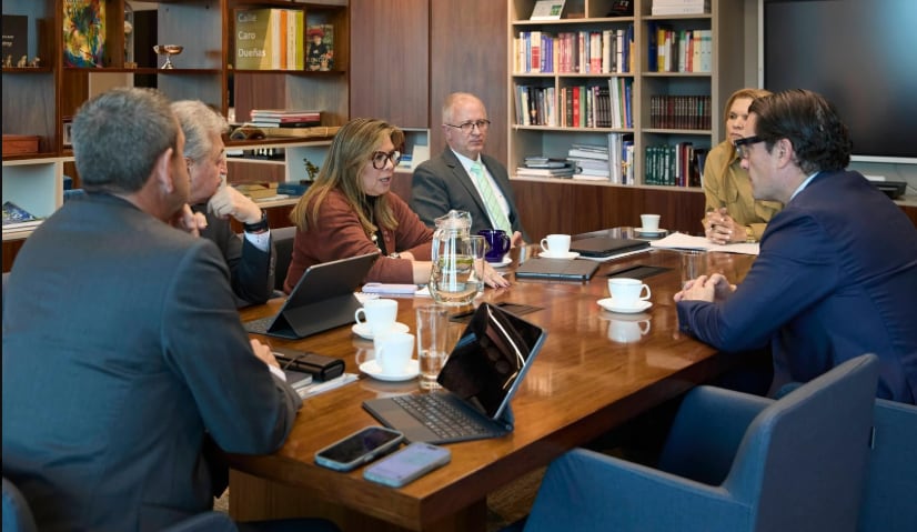 Ministro de justicia designado Iván Cancino se reunión con la fiscal Camargo
