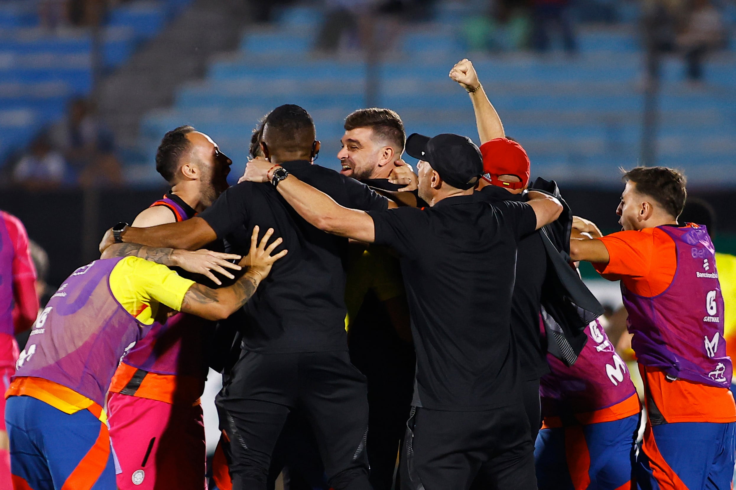 Selección Colombia en su visita a Uruguay por Eliminatorias