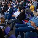 Asistentes al concierto con sus tapabocas.