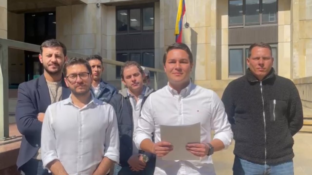 Demandan decreto que permite liberación de primera línea.