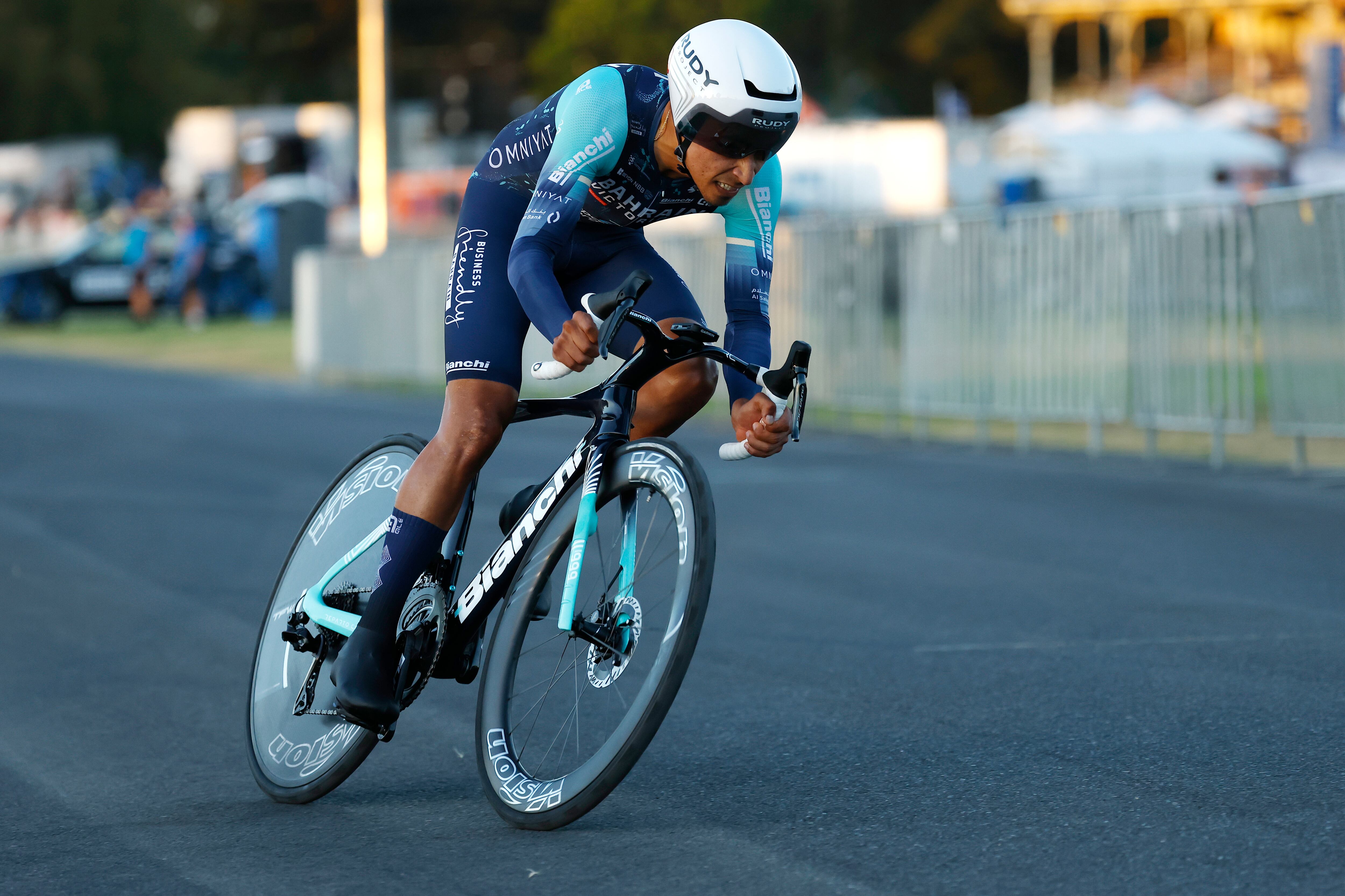 ADELAIDE, AUSTRALIA - JANUARY 20: Santiago Buitrago of Colombia and Team Bahrain - Victorious competes during the 26th Santos Tour Down Under 2026 - Prologue a 3.6km individual time trial stage from Adelaide to Adelaide / #UCIWT / on January 20, 2026 in Adelaide, Australia. (Photo by Con Chronis/Getty Images)