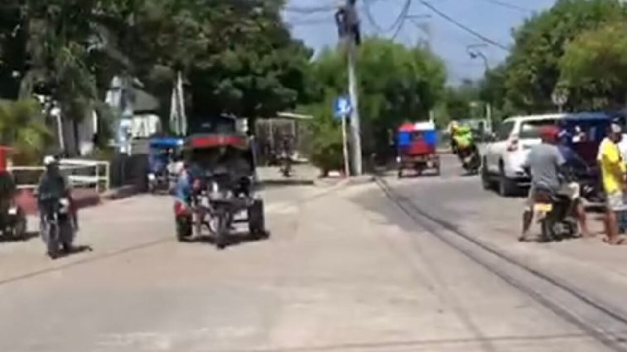 Millonario hurto en banco de Campo de la Cruz.