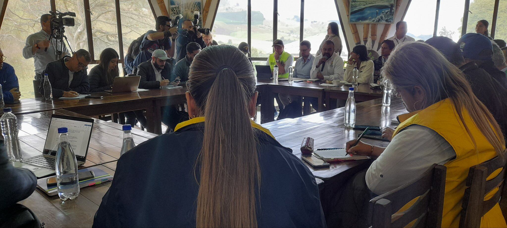 PMU para atender la contingencia del gas natural.