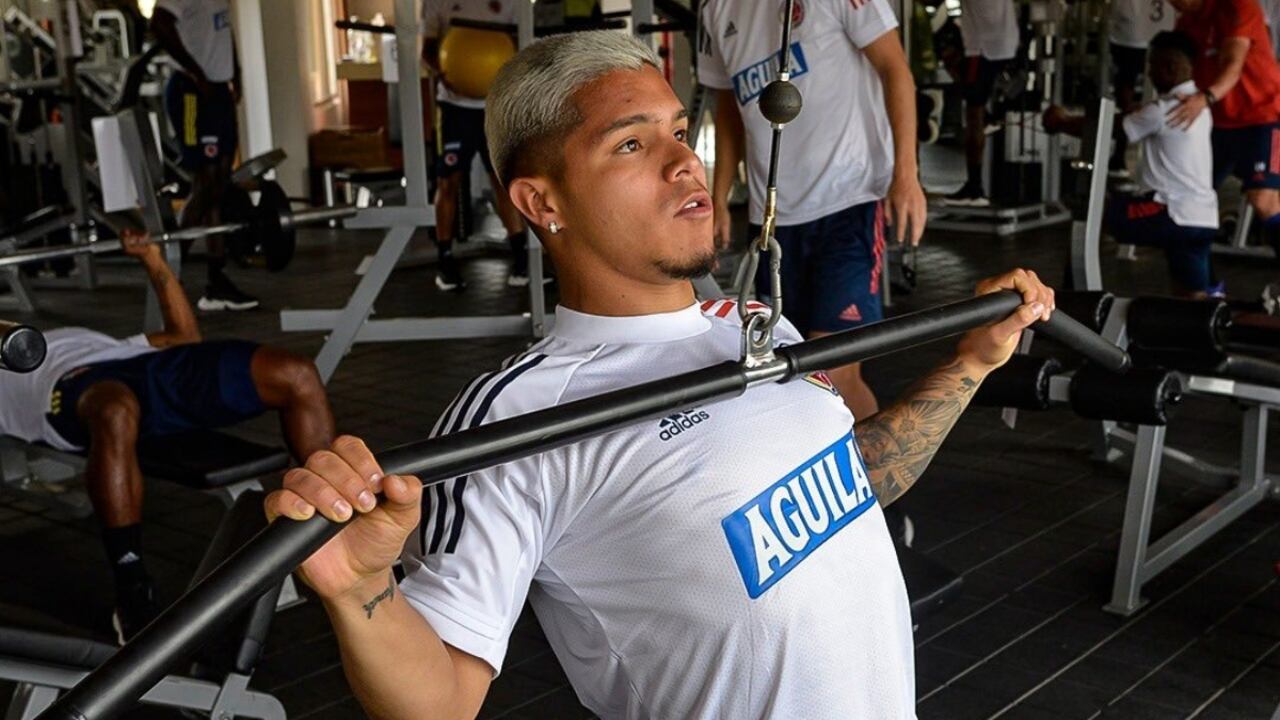 Juan Camilo Hernández, jugador convocado por Héctor Cárdenas para enfrentar a Arabia Saudita