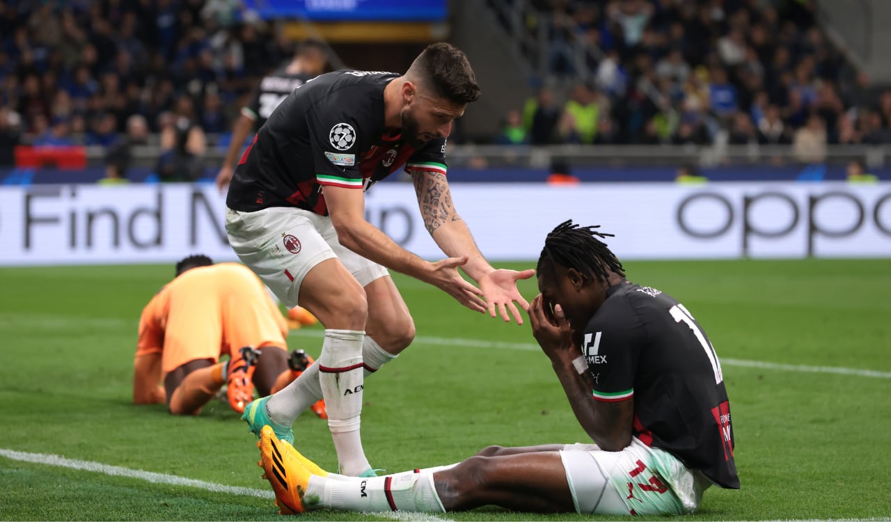 Rafael Leao no pudo descontar en la serie ante Inter.