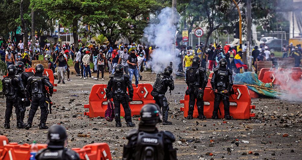 Es peligroso rotular o estigmatizar a los manifestantes o a la fuerza pública.