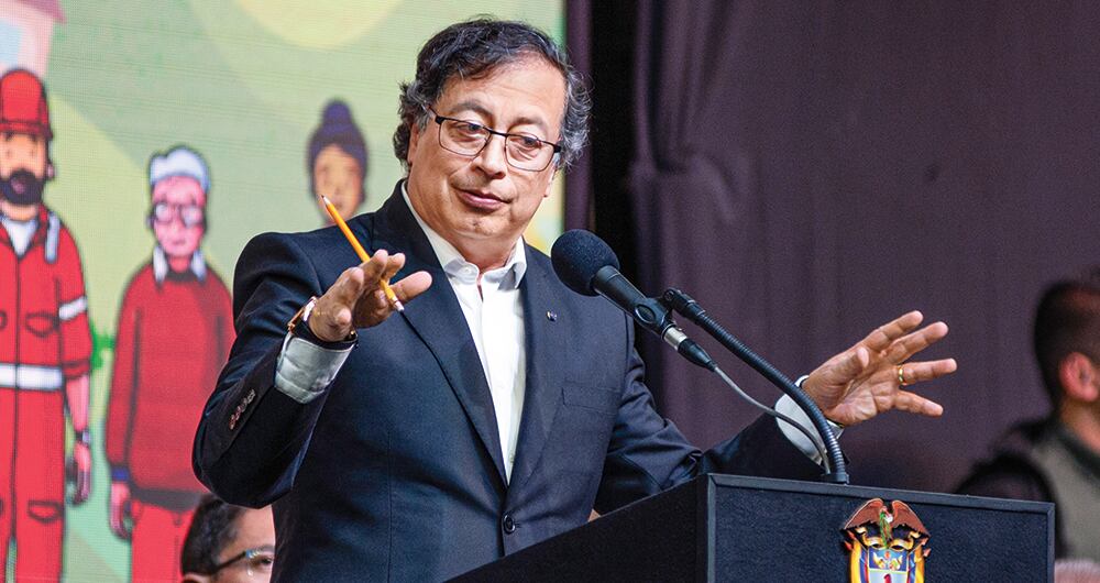    El presidente Gustavo Petro, hasta el momento, es el gran perdedor de este novelón, que cada día tiene un capítulo nuevo. 