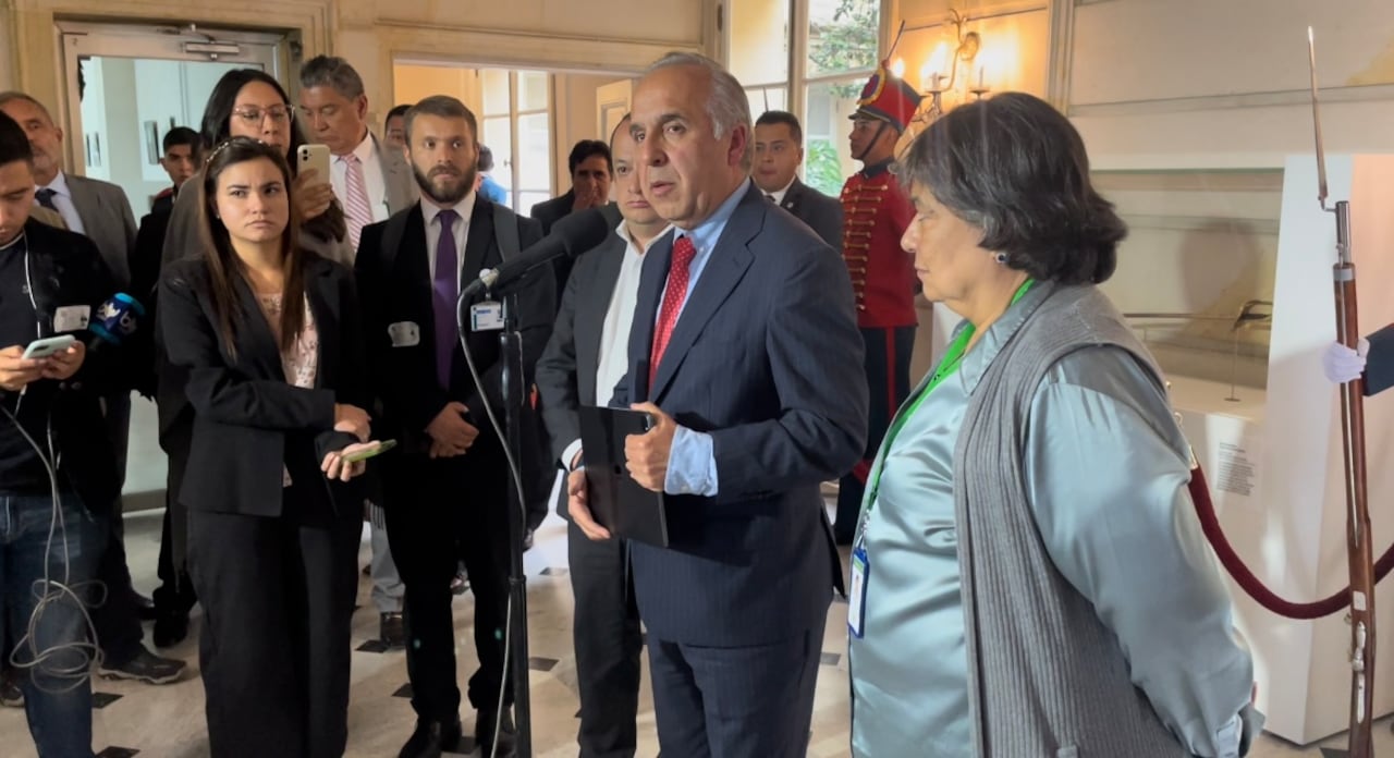 Guillermo Reyes ministro de Transporte