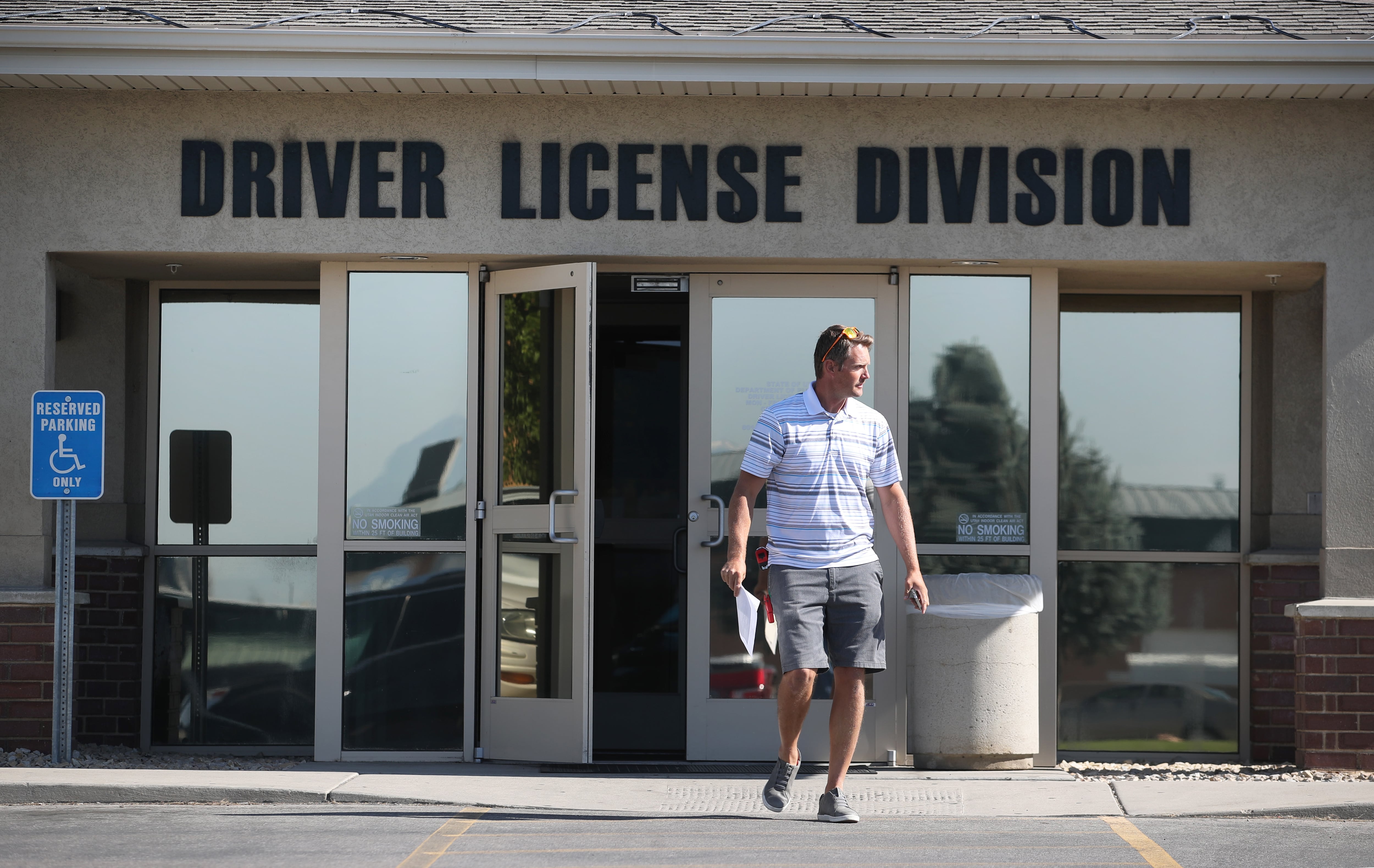 Ser reanudan los trámites de licencias para este grupo de inmigrantes. (Foto:George Frey/Getty Images)