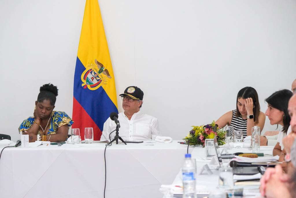 Consejo de ministros convocado por el presidente Gustavo Petro por el paro minero en el Bajo Cauca