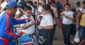Según cifras de la Encuesta Nacional de Salud Escolar de 2018, 82% de niños consume artículos de paquete una vez al día.