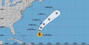 Las autoridades de Florida, Estados Unidos, mantienen la alerta por el avance del huracán Earl que podría alcanzar velocidades superiores a los 176 kilómetros por hora (111 mph) y que tocaría sus costas el fin de semana.
