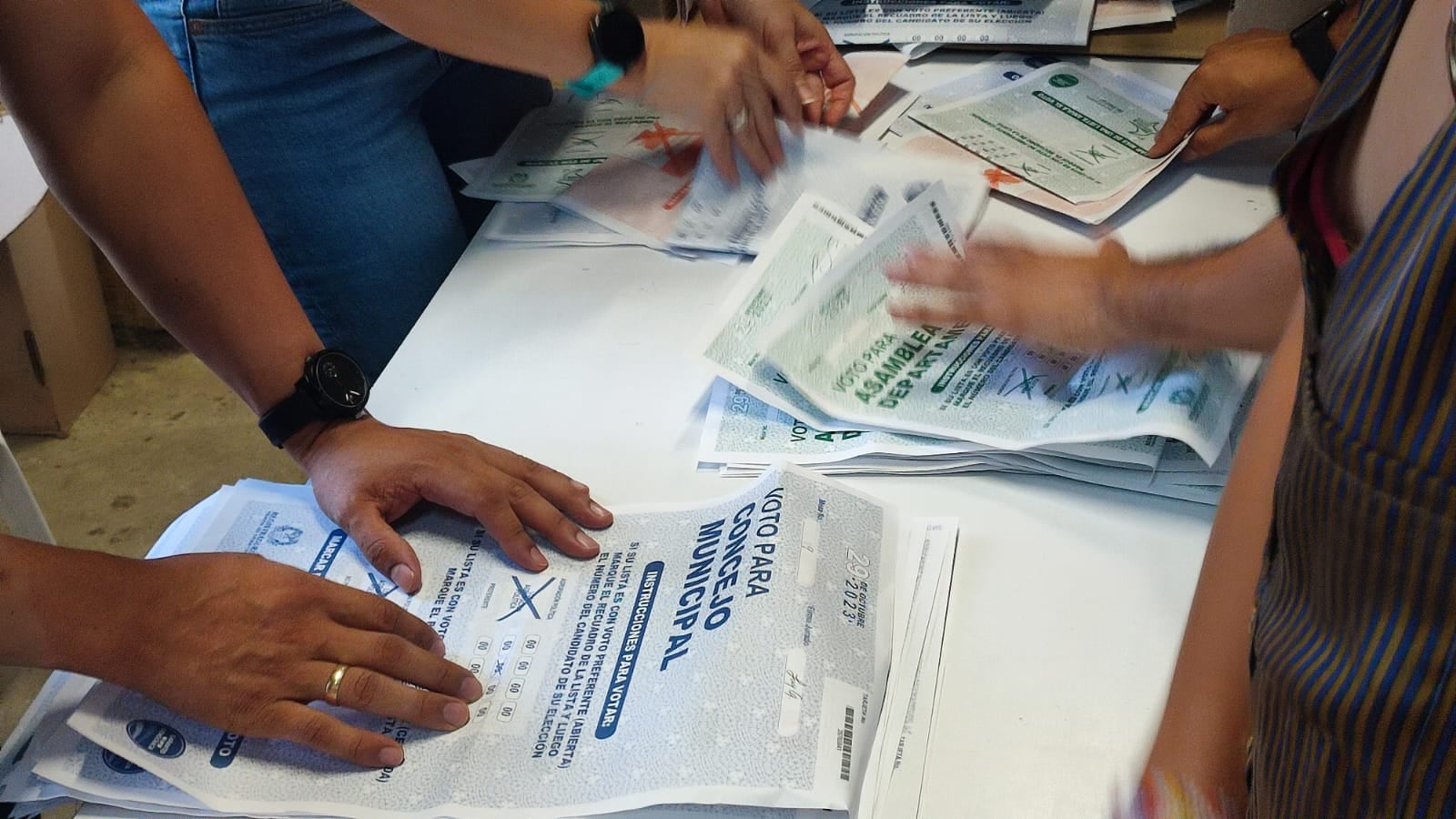 Conteo de Votos Coliseo del Pueblo.