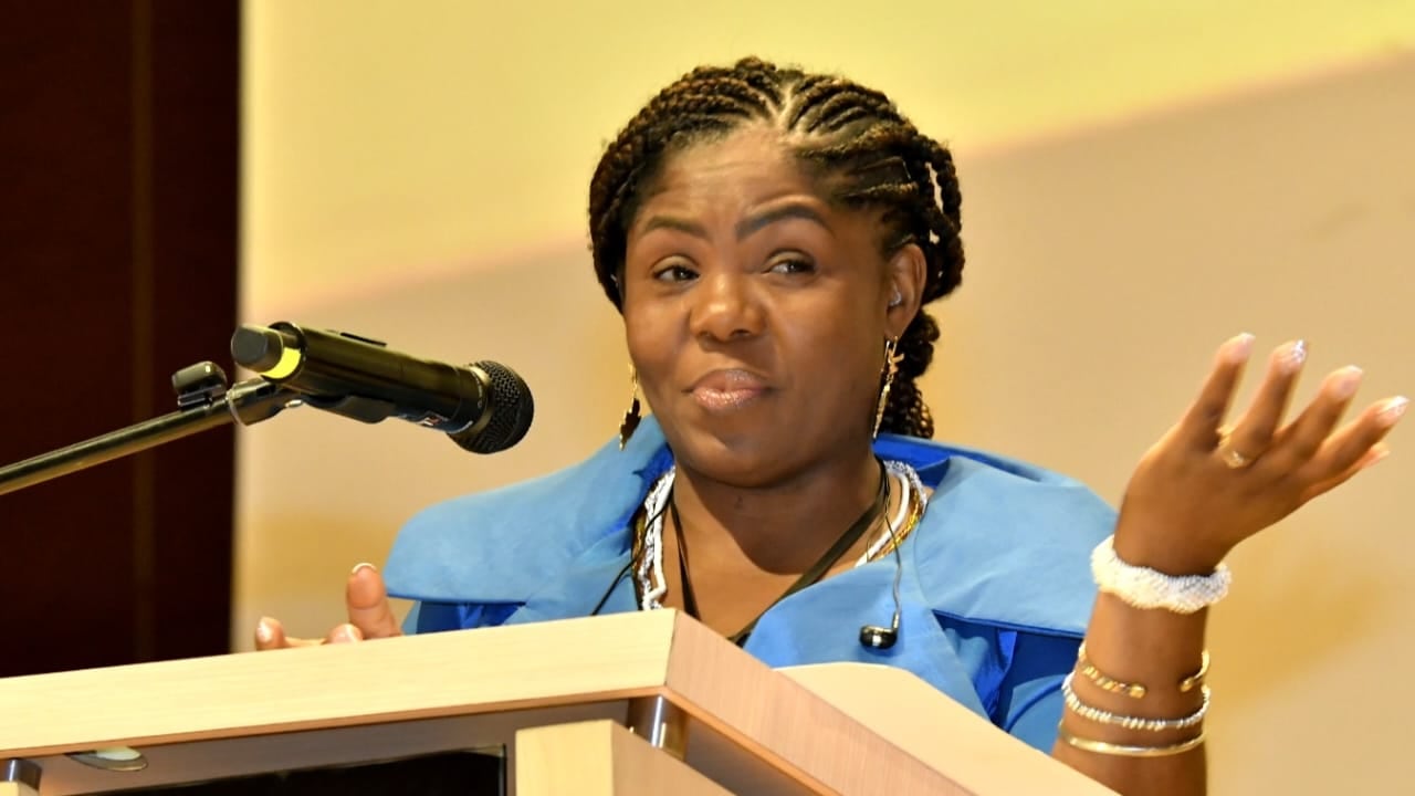 Francia Márquez vicepresidenta de Colombia durante la celebración del día internacional de la mujer afro en Cali.