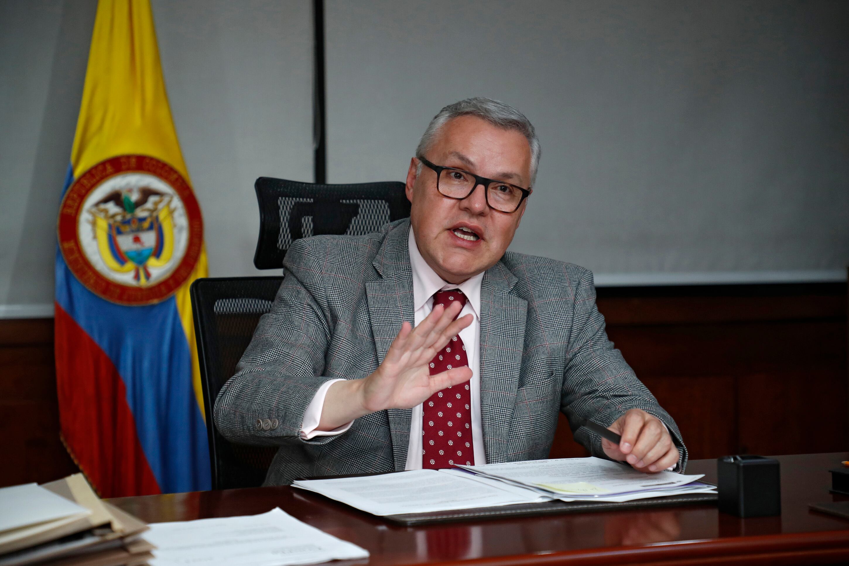Néstor Iván Osuna Ministro de Justicia y de Derecho