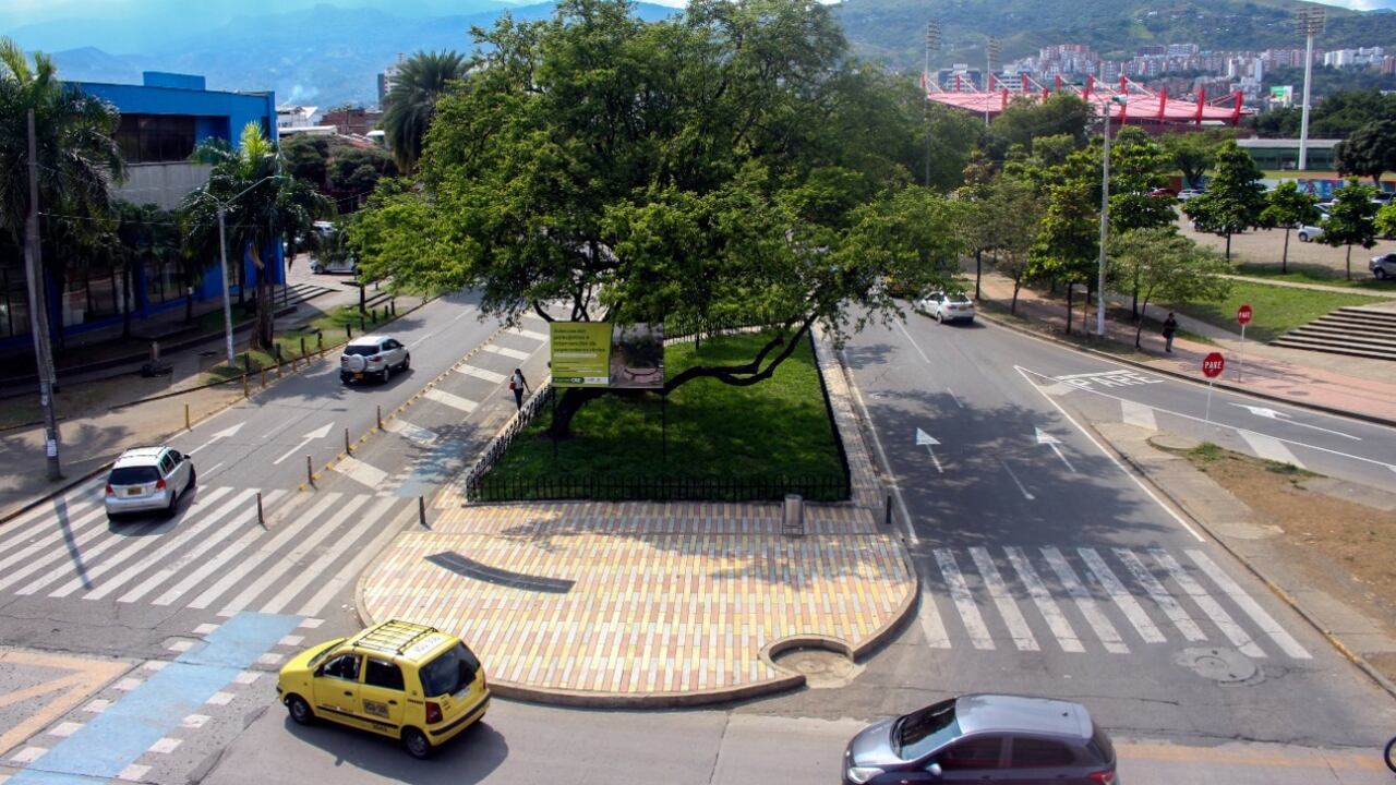 Hay un cierre vial en los alrededores del Estadio Olímpico Pascual Guerrero, en la calle 5 B3.
