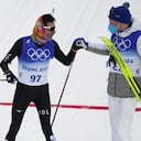 Carlos Quintana recibe el apoyo de Iivo Niskanen, medalla de oro en Pekín 2022