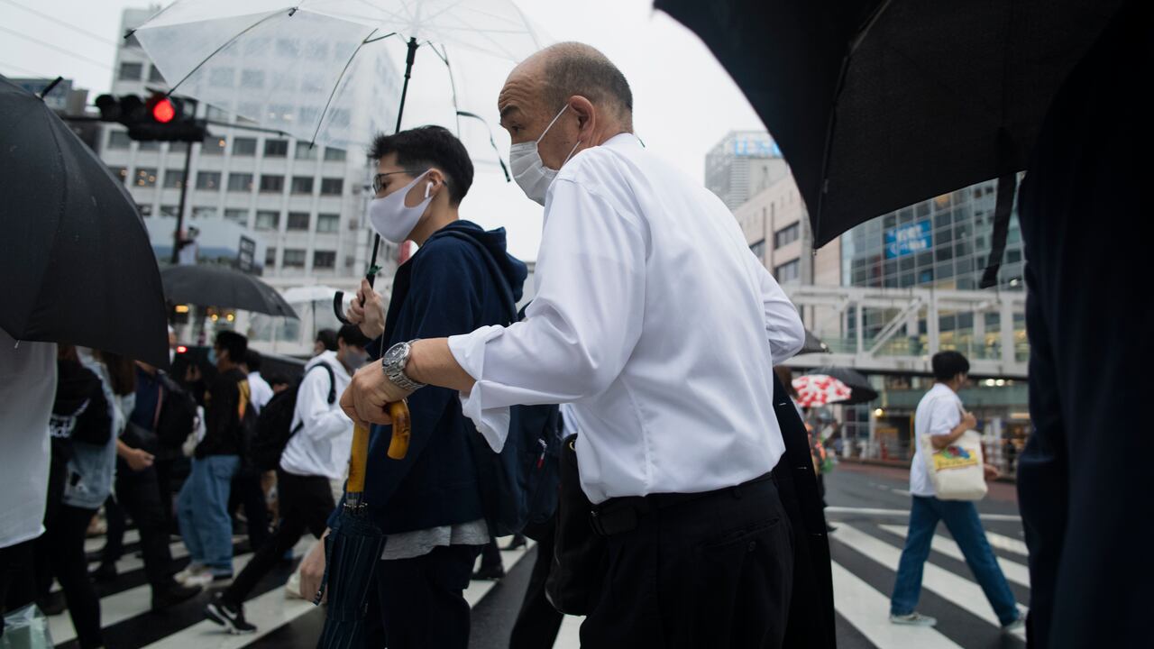 ¿El mundo se aproxima a superar la pandemia del coronavirus?