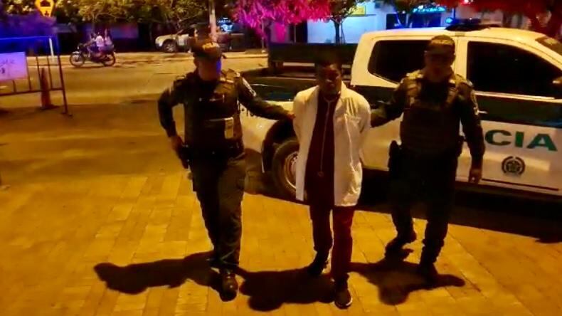 El hombre finalmente fue capturado.