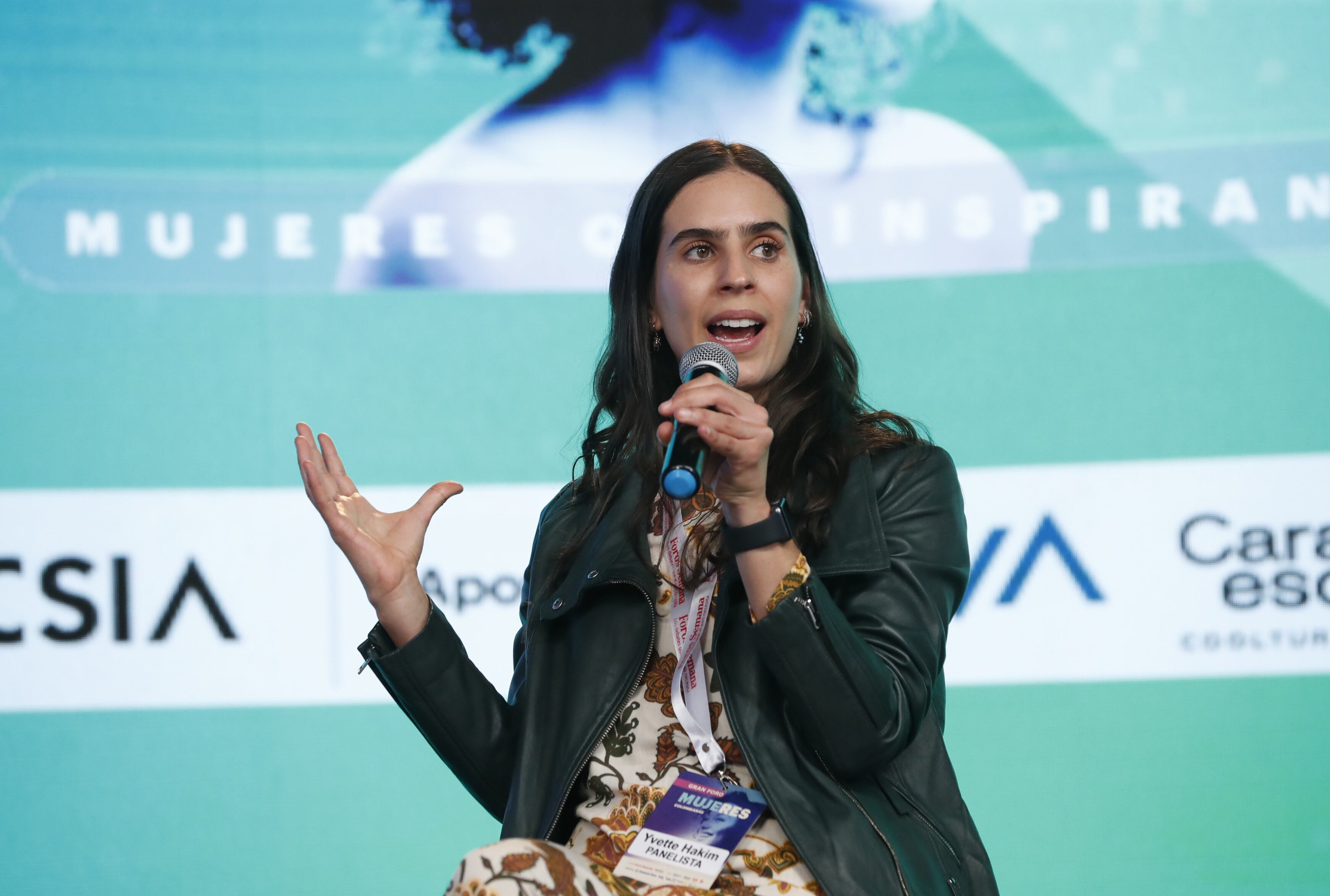 Juanita Gómez, directora de Video de Semana; Isabella Espinosa, fundadora y directora creativa de Baobab; y Yvette y Denise Hakim, fundadoras de Hakim’s Pastry
