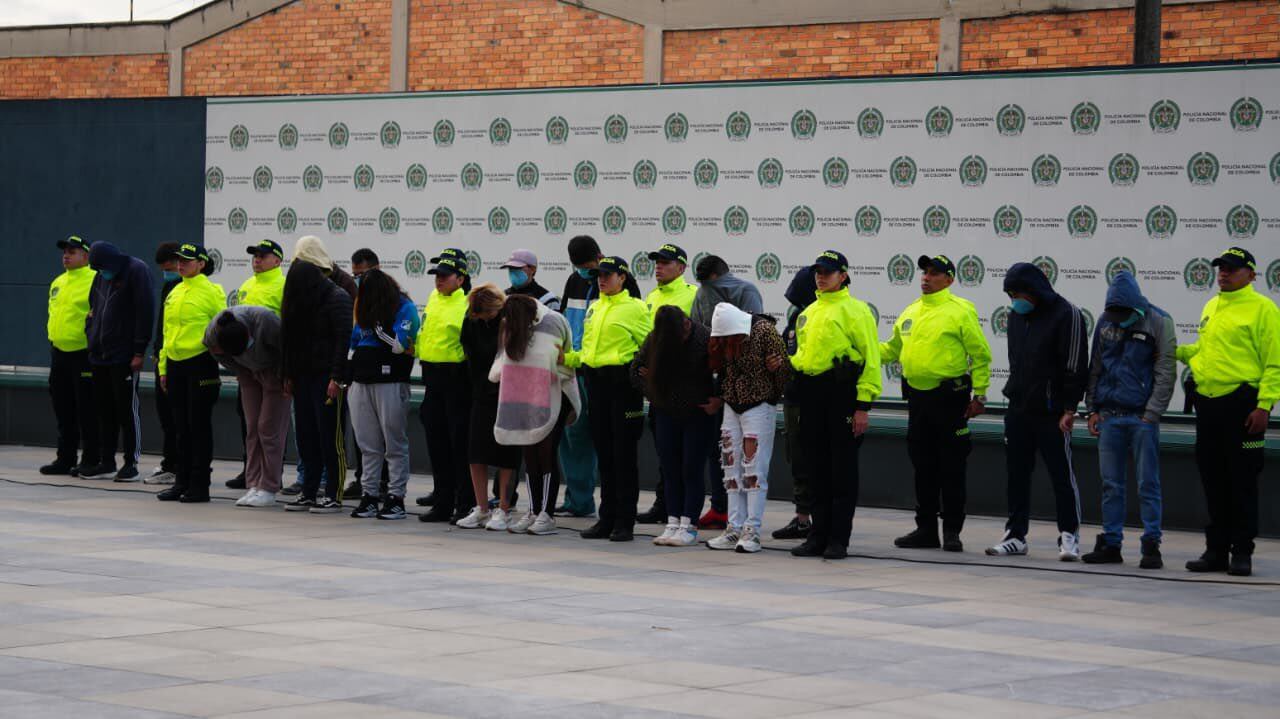 La peligrosa banda estaba dedicada al homicidio y al tráfico de estupefacientes.