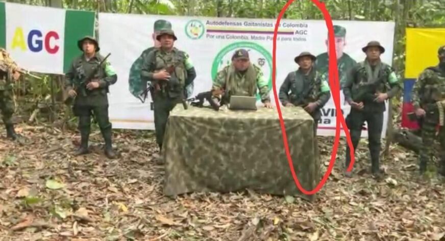 Exparamilitar que tenía esquema de la UNP apareció armado.