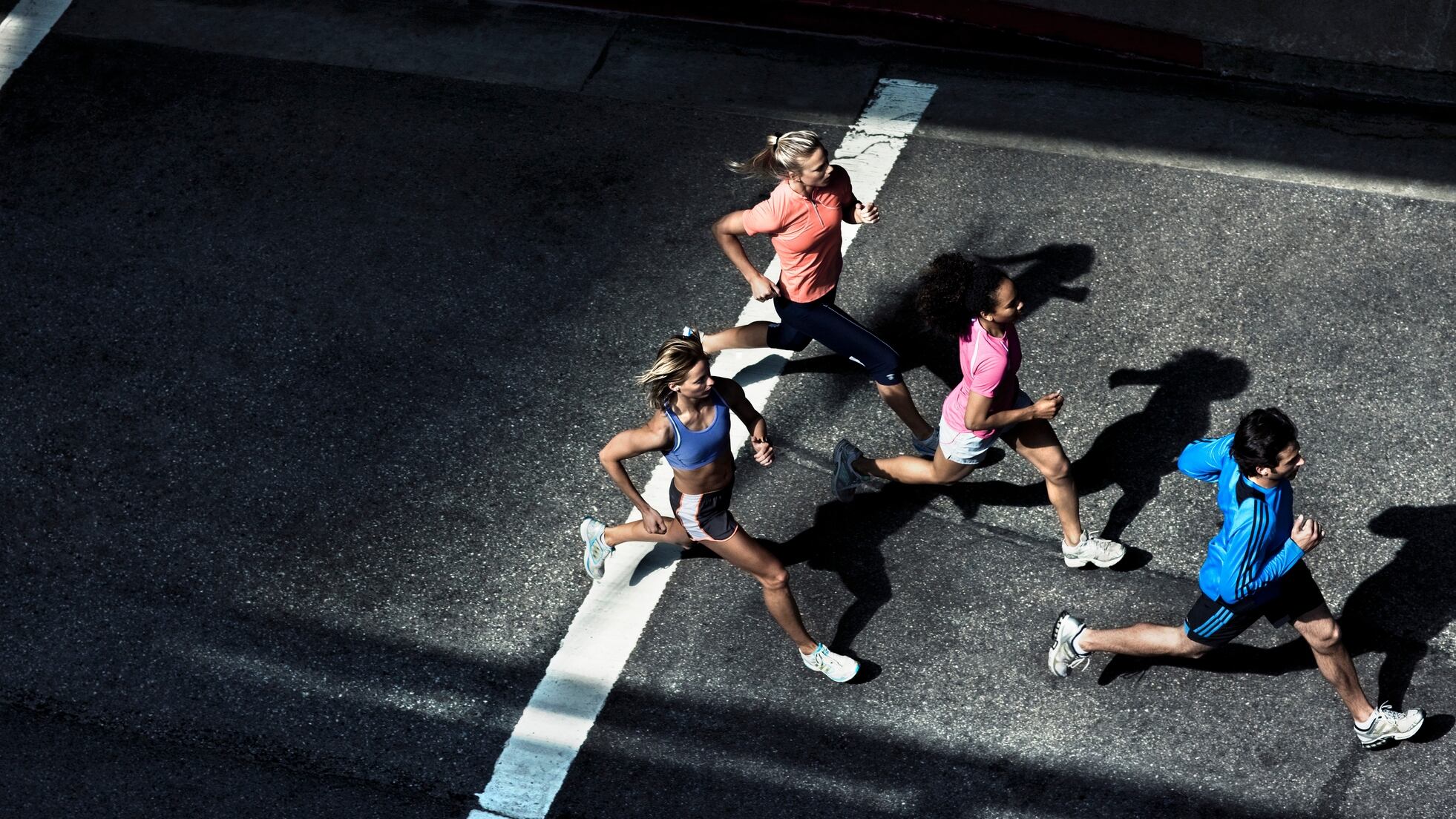 Cómo entrenar para correr una carrera por primera vez