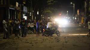 La comunidad registró los hechos a través de varios videos publicados en redes sociales.