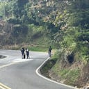 Ejército inspecciona supuesto artefacto explosivo en la vía Panamericana.