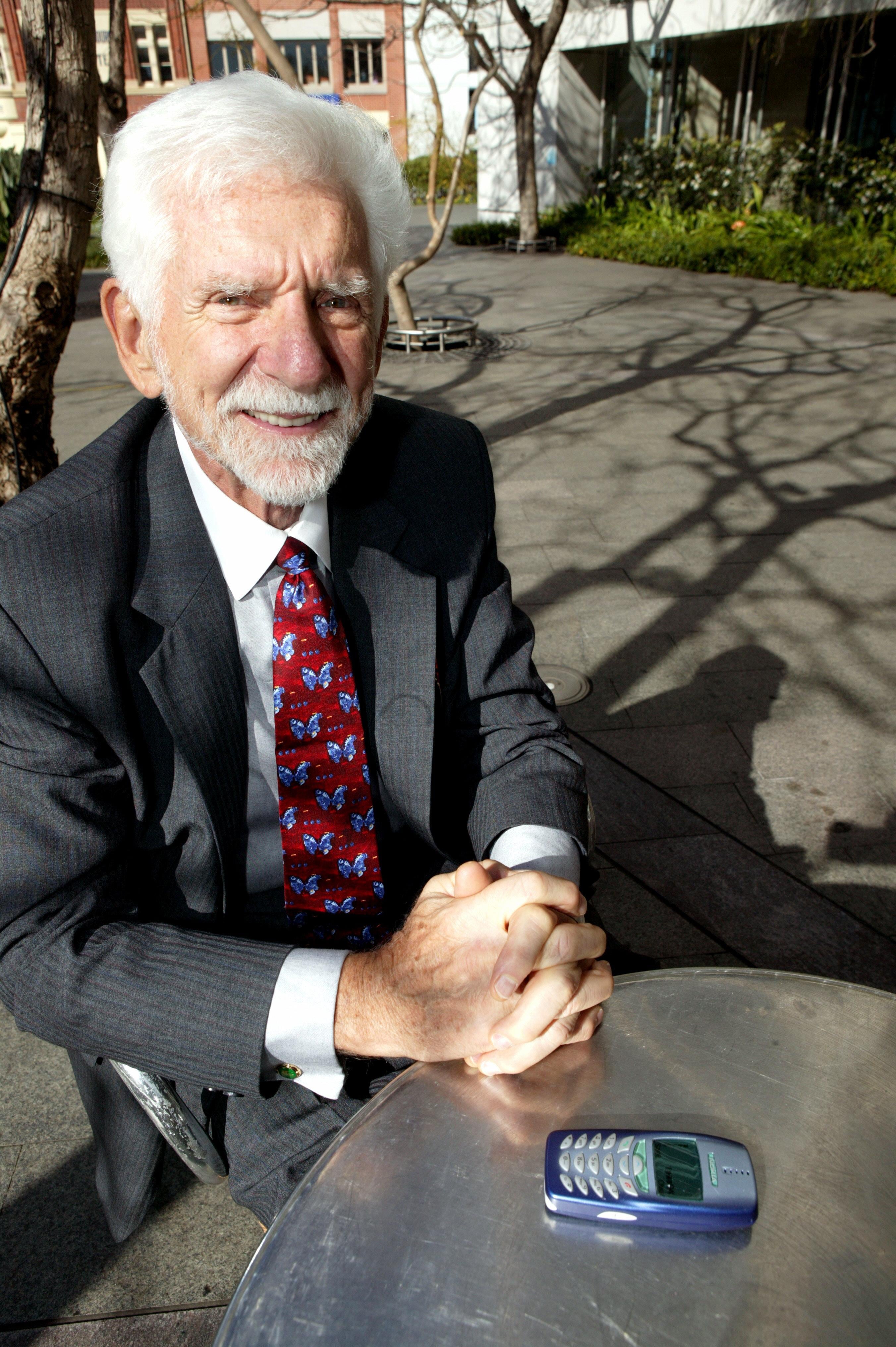 Martin Cooper