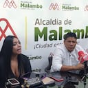 Alcalde de Malambo Rumenigge Monsalve y la abogada, Bianith Bohorquez, apoderada del caso