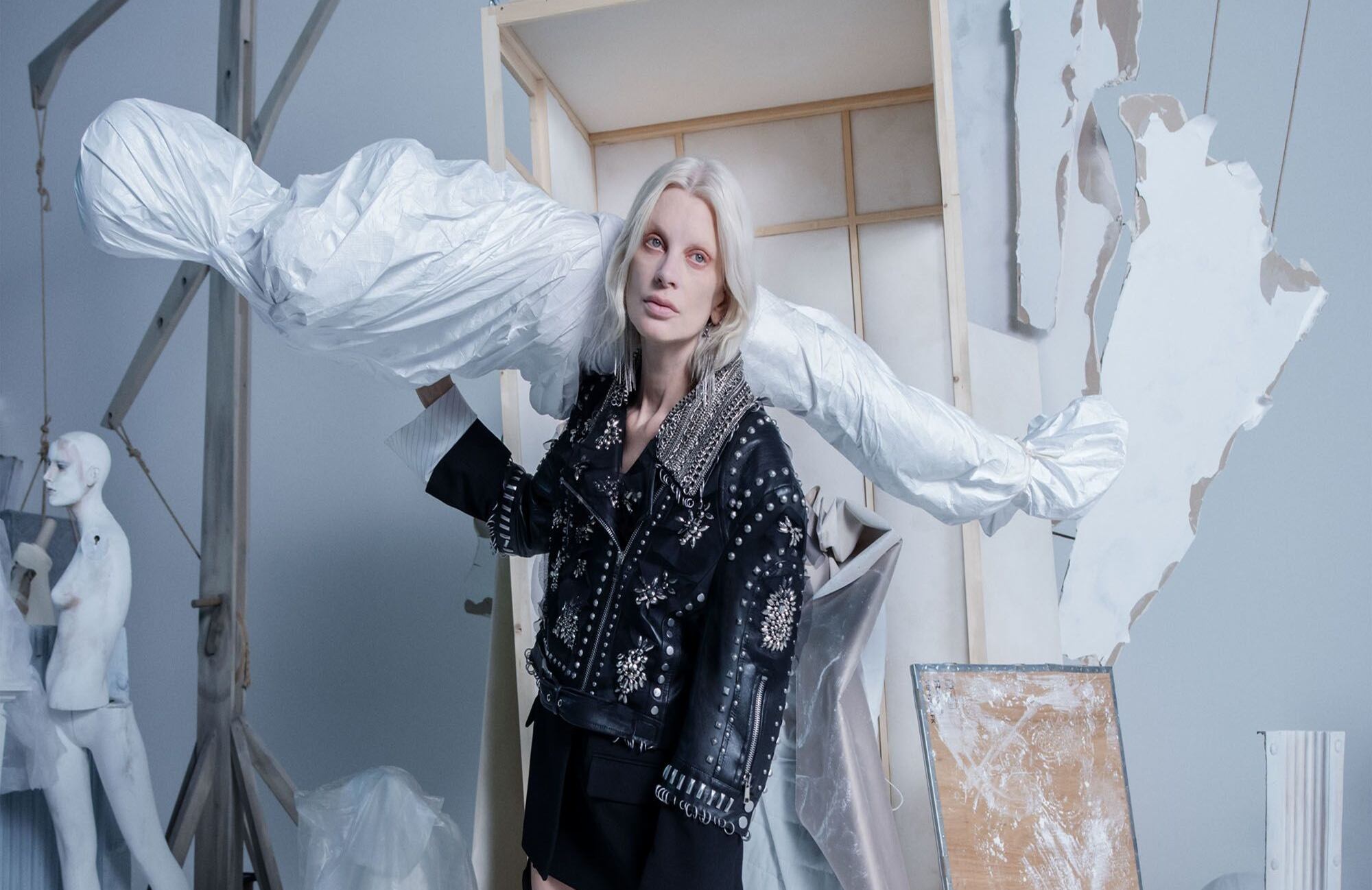 “The Jacket” campaña de chaquetas de alta gama de Zara