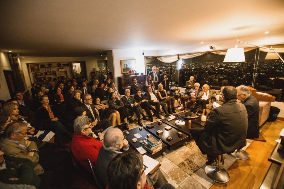 Tertulia Literaria de Gloria Luz Gutiérrez