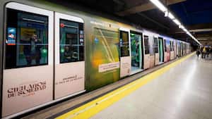 En Fitur, el Metro de Madrid refleja la magia y belleza de Colombia y 'Cien años de Soledad'