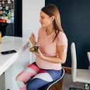 La alimentación es uno de los hábitos esenciales para combatir la diabetes. Foto:
Getty Images.