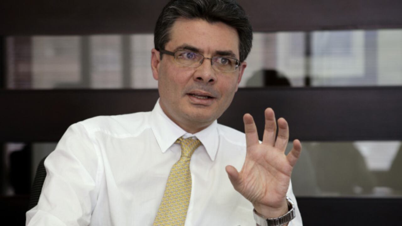 Alejandro Gaviria, ministro de Salud, es uno de los economistas de temas sociales más reconocidos del país.