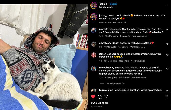 El rescatista del gato, compartió una foto con el animal en sus redes sociales. Foto: Instagram: @jckas_1
