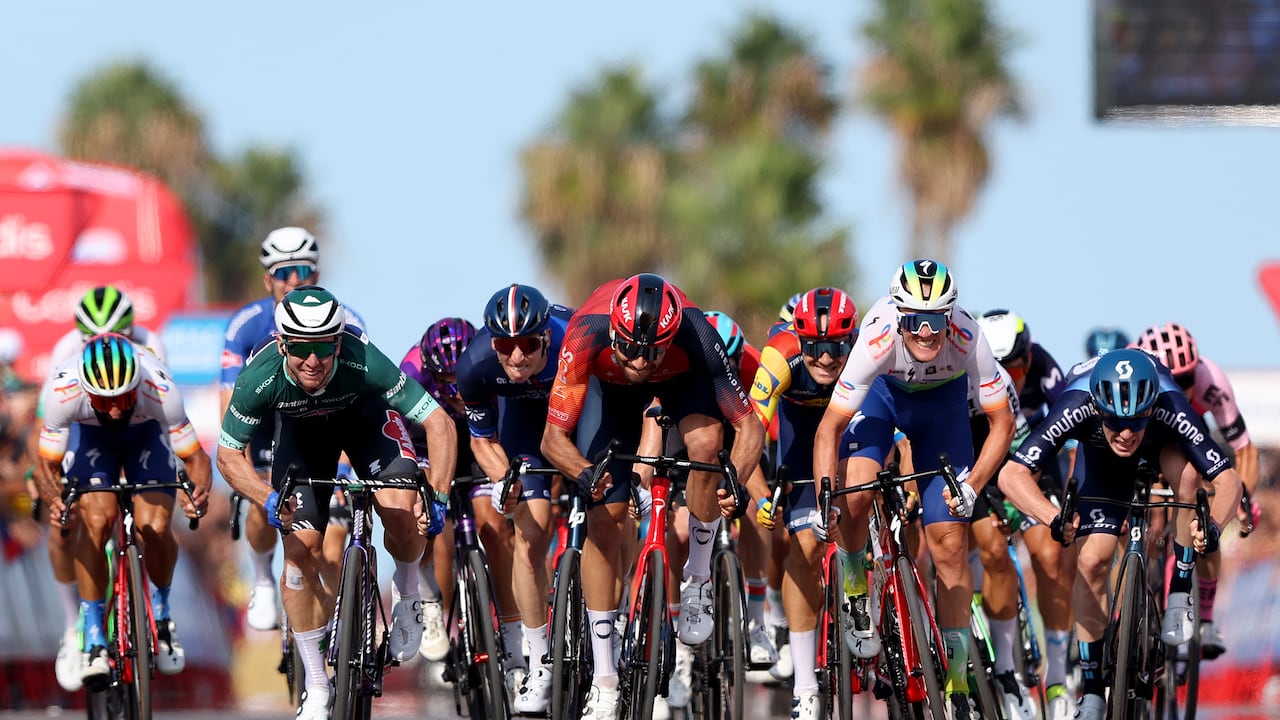 Kaden Groves volvió a arrasar en el esprint.