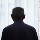 El adulto mayor español espera respuesta y ayuda del gobierno con su esposa (imagen de referencia).